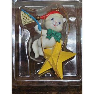 Mistletoe Magic Christmas Ornament‎ - Cat Swinging on a Star
